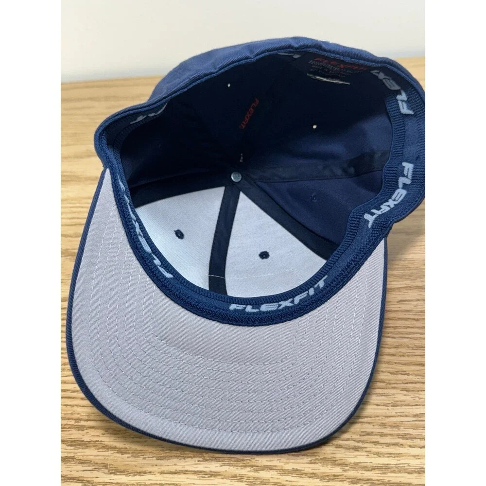 NWT Ariat Flexfit Flag Logo Patch Fitted Hat Cap Outdoors Navy Blue Size‎ L/XL